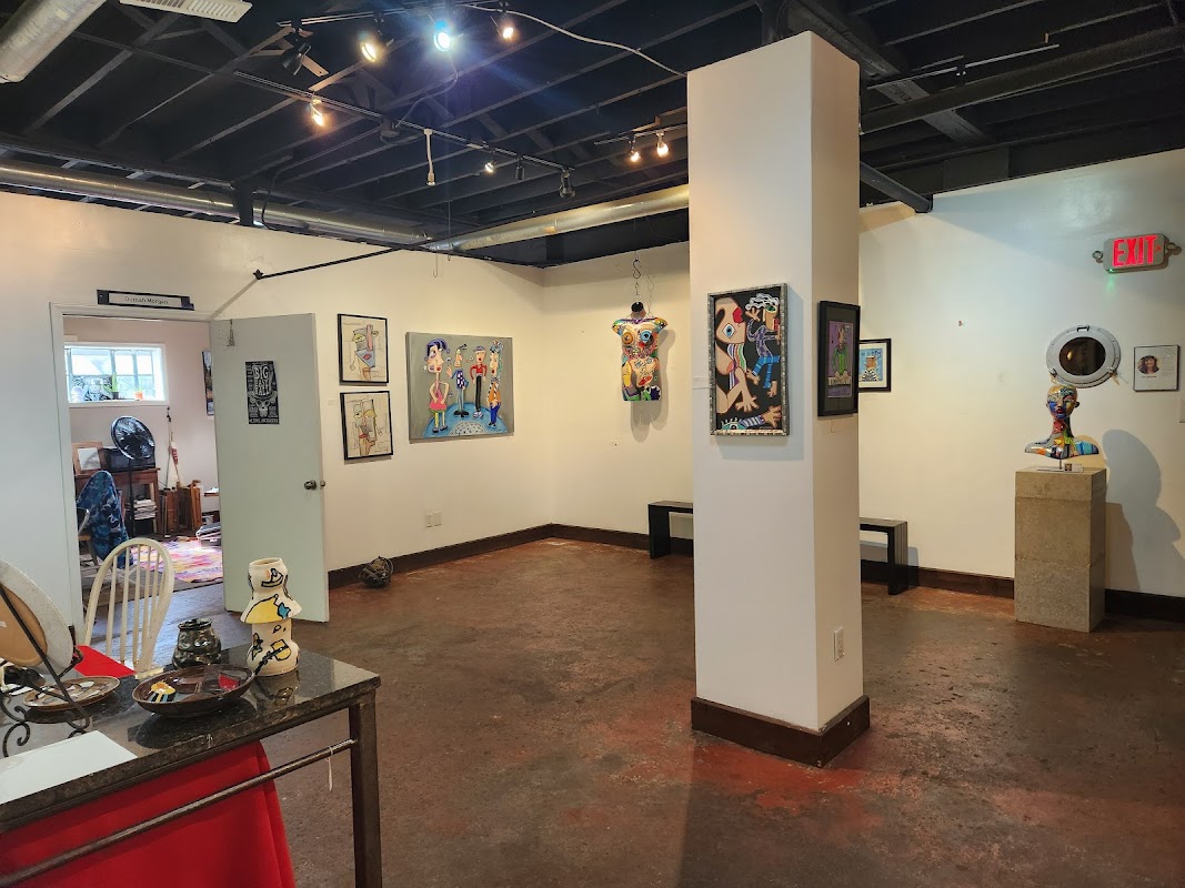 Artistry Workshops & Gallery